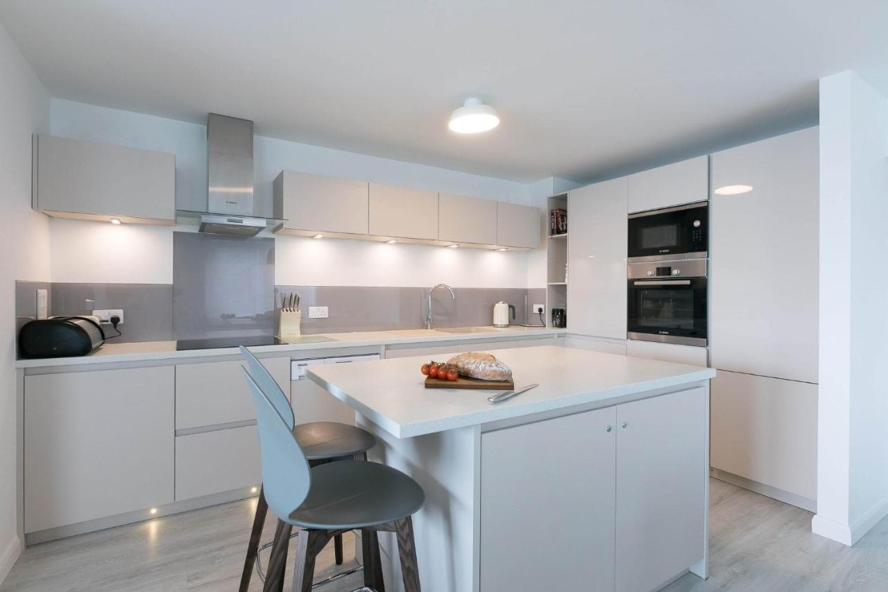 Golden Heights Apartment Carbis Bay Ngoại thất bức ảnh